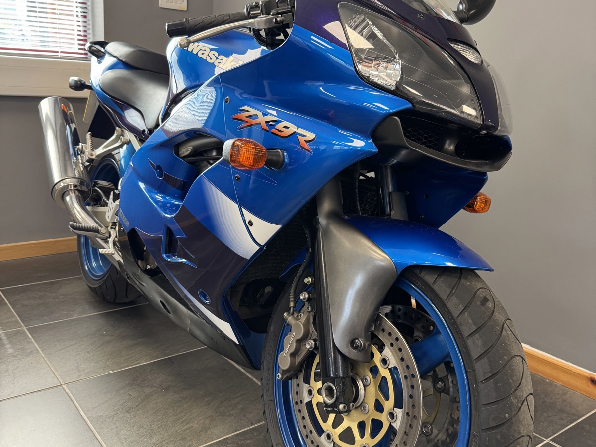 Kawasaki ZX-9R – 26,158 Miles – Outstanding Original Example £3495