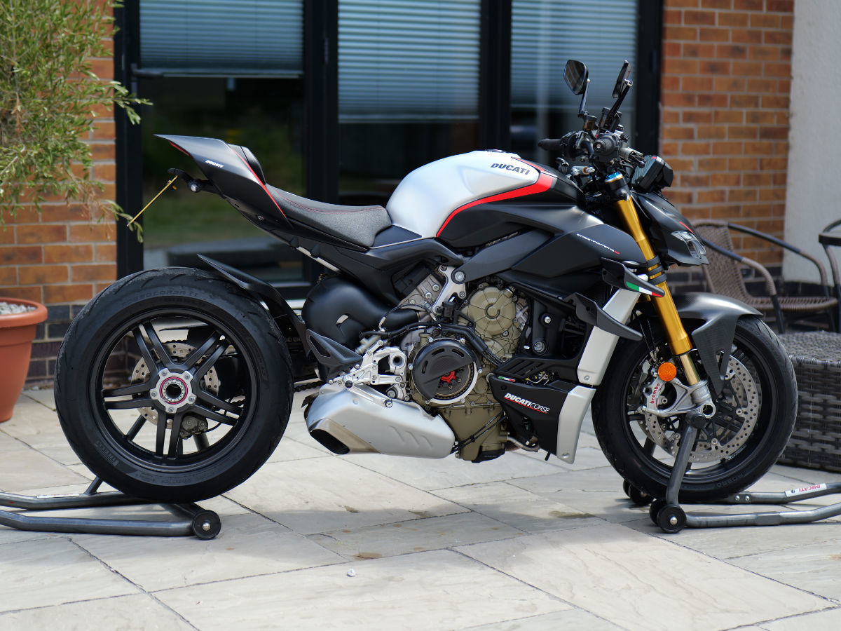 Ducati Streetfighter V4 SP No. 465 | 2022 | 2,290 Miles | Carbon Wheels | STM Open Clutch | Immaculate