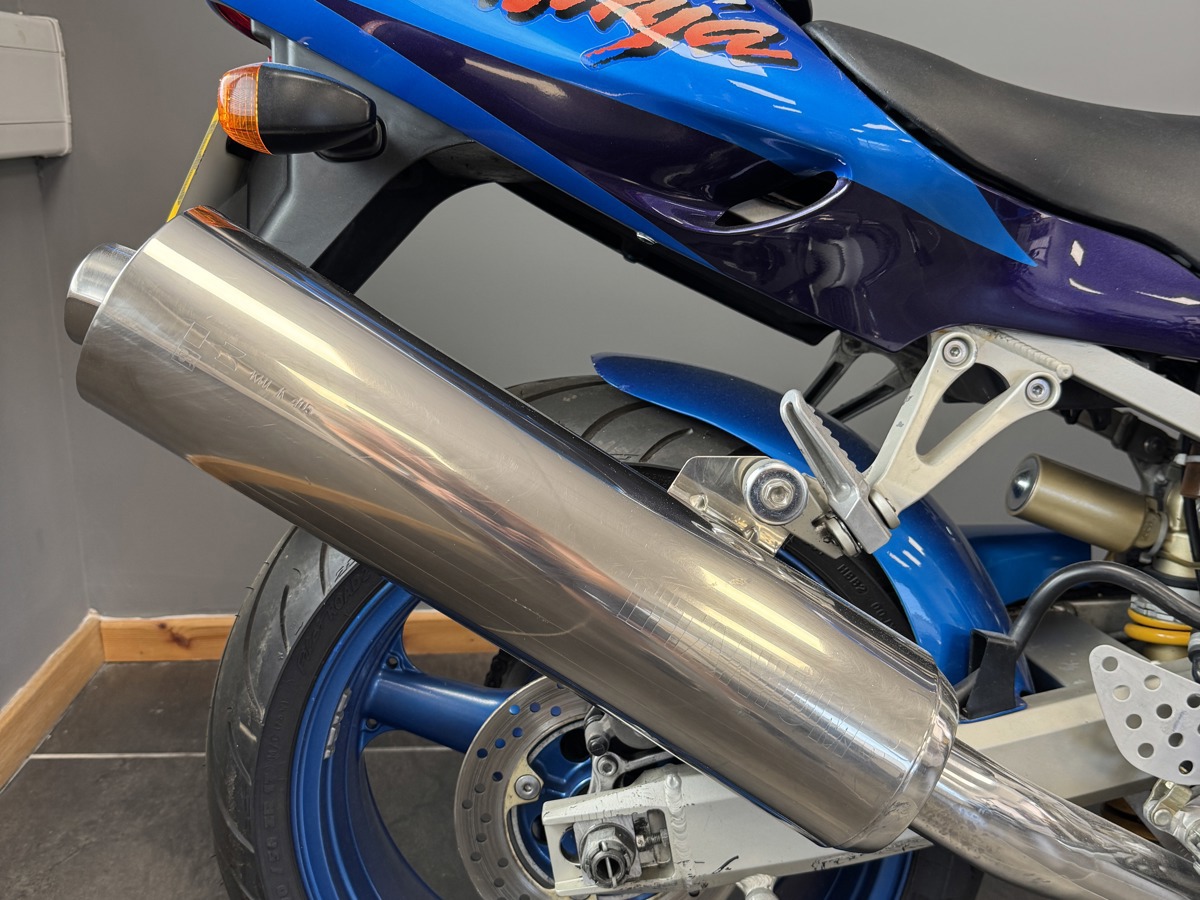 Kawasaki ZX-9R – 26,158 Miles – Outstanding Original Example £3495
