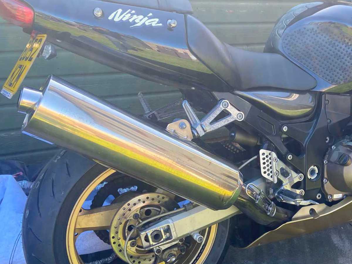 2003 Kawasaki ZX-12R – 21,000 Miles – Original Clean Example